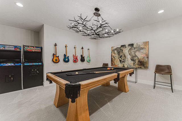 7940 Genova Drive, Galena, OH 43021
