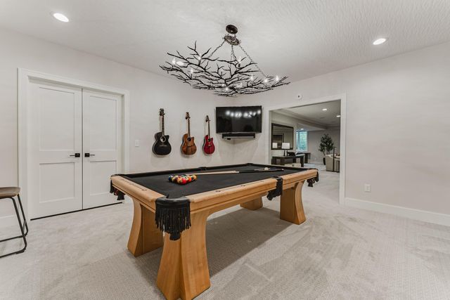 7940 Genova Drive, Galena, OH 43021