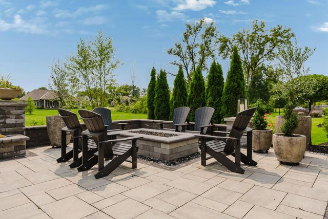 7940 Genova Drive, Galena, OH 43021