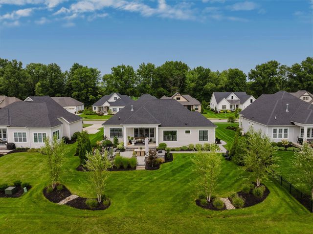 7940 Genova Drive, Galena, OH 43021
