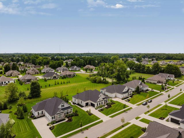 7940 Genova Drive, Galena, OH 43021