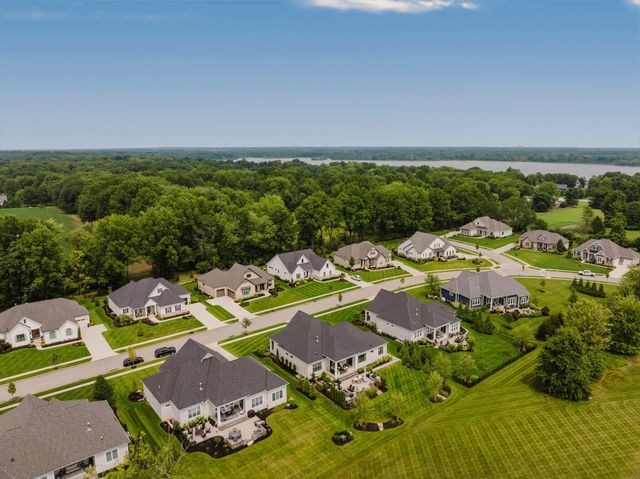 7940 Genova Drive, Galena, OH 43021