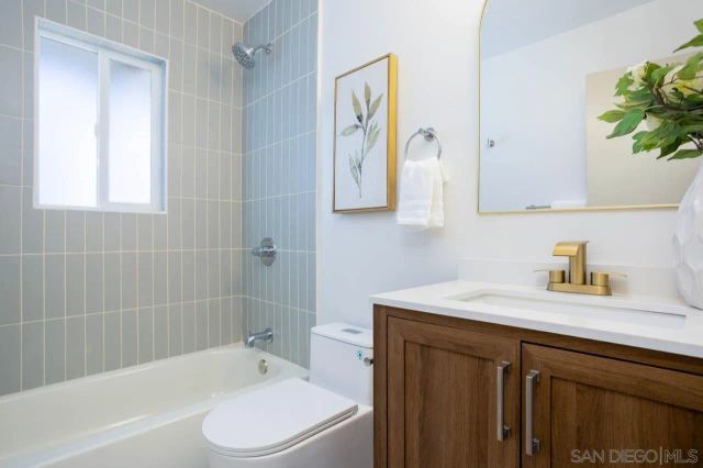 9542 Markwood, Santee, CA 92071