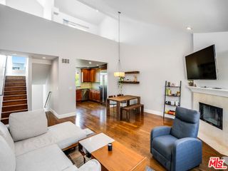3971 Moore St 104, Los Angeles, CA 90066