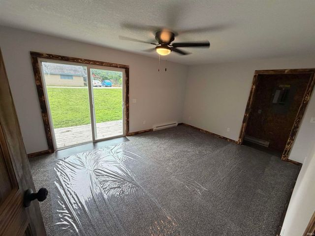 5678 Pearl Street, Spencerville, IN 46788