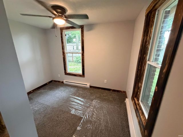 5678 Pearl Street, Spencerville, IN 46788