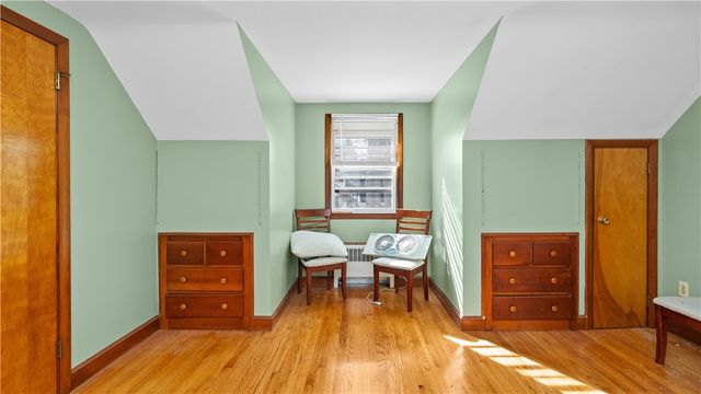 77 Minto Street, Providence, RI 02908