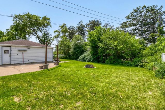 8802 Granada Avenue S, Cottage Grove, MN 55016