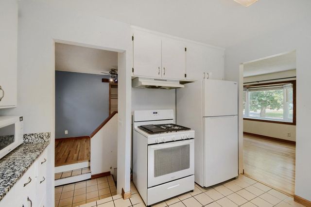 8802 Granada Avenue S, Cottage Grove, MN 55016