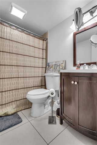 17530 NW 68th Ave C2003, Hialeah, FL 33015