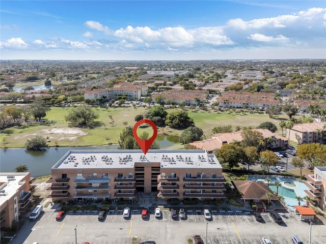 17530 NW 68th Ave C2003, Hialeah, FL 33015