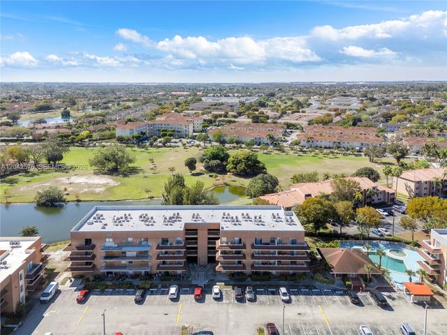 17530 NW 68th Ave C2003, Hialeah, FL 33015
