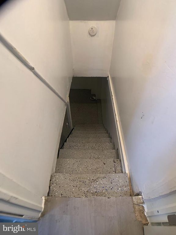 Image 33 of property listing at 3838 BANK ST, Baltimore, MD 21224