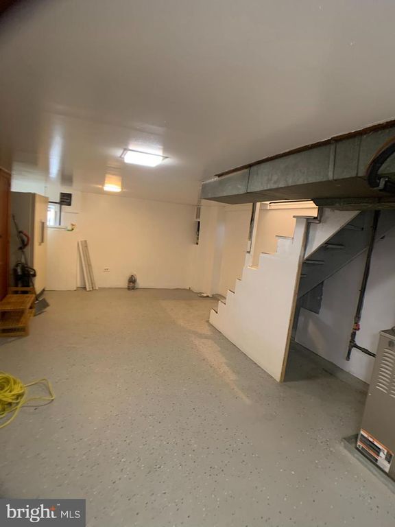 Image 34 of property listing at 3838 BANK ST, Baltimore, MD 21224