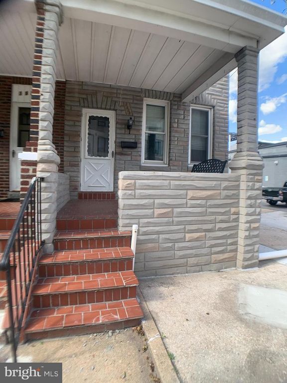 Image 4 of property listing at 3838 BANK ST, Baltimore, MD 21224