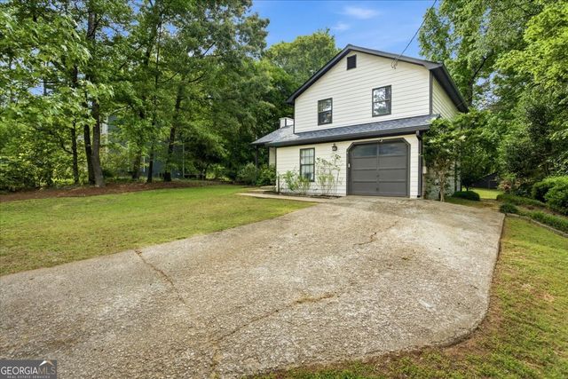1001 Forest Park Lane, Suwanee, GA 30024