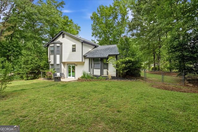 1001 Forest Park Lane, Suwanee, GA 30024