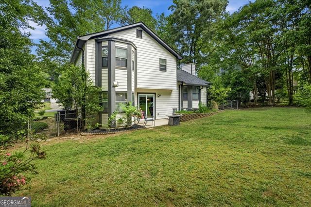 1001 Forest Park Lane, Suwanee, GA 30024