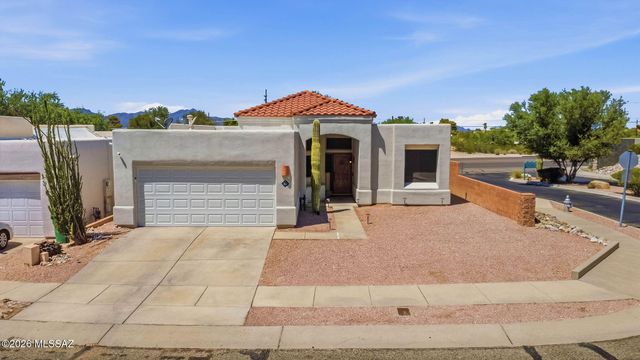1352 W Hopbush Way, Tucson, AZ 85704