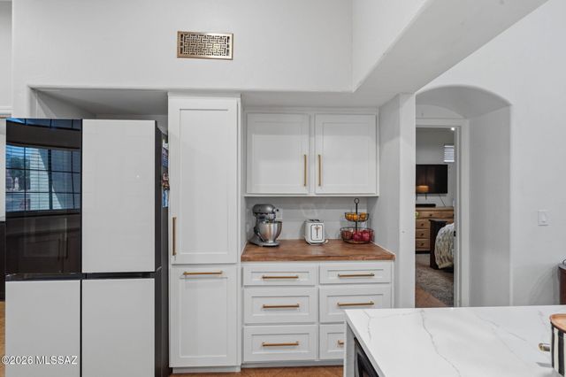 1352 W Hopbush Way, Tucson, AZ 85704