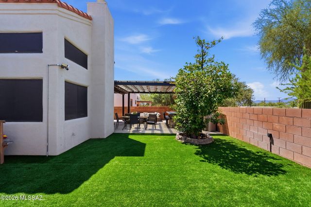 1352 W Hopbush Way, Tucson, AZ 85704