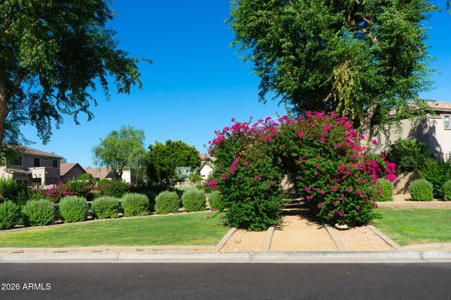 14369 W LEXINGTON Avenue, Goodyear, AZ 85395