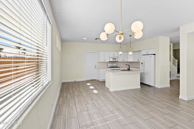 14369 W LEXINGTON Avenue, Goodyear, AZ 85395