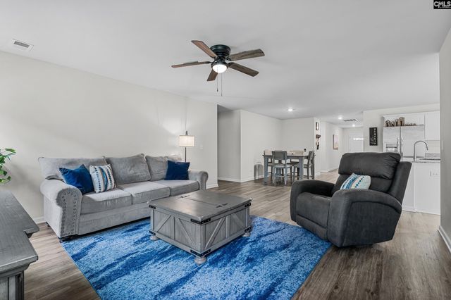 21 Yellow Kelp Court, Hopkins, SC 29061