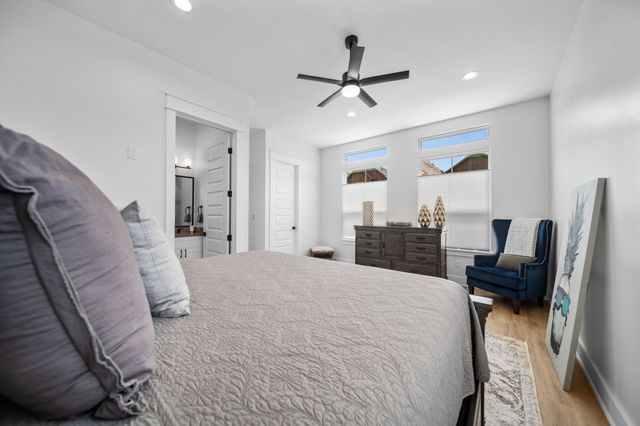 120 Adams Street, Houston, TX 77011