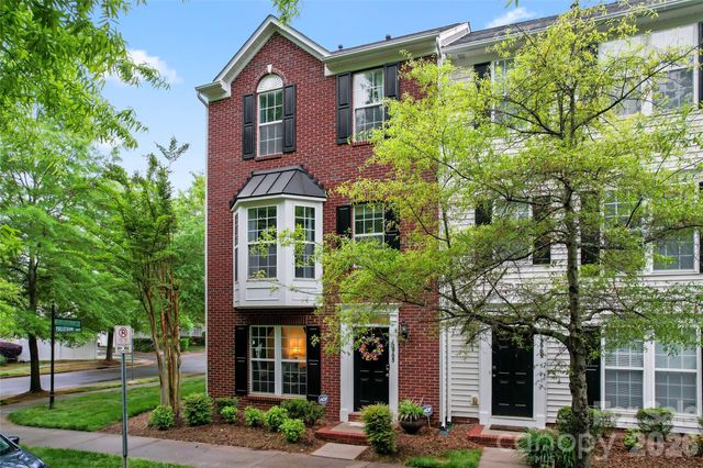 12905 Bullock Greenway Boulevard, Charlotte, NC 28277