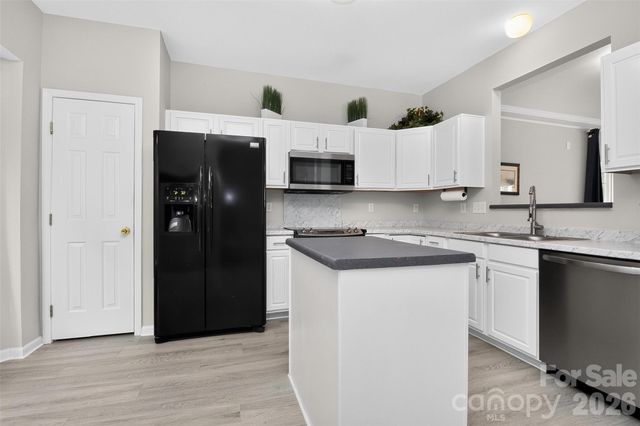 12905 Bullock Greenway Boulevard, Charlotte, NC 28277