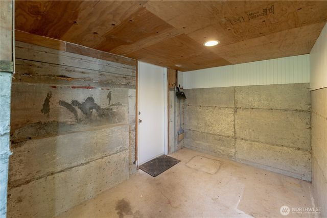 2014 N 143rd Street, Seattle, WA 98133