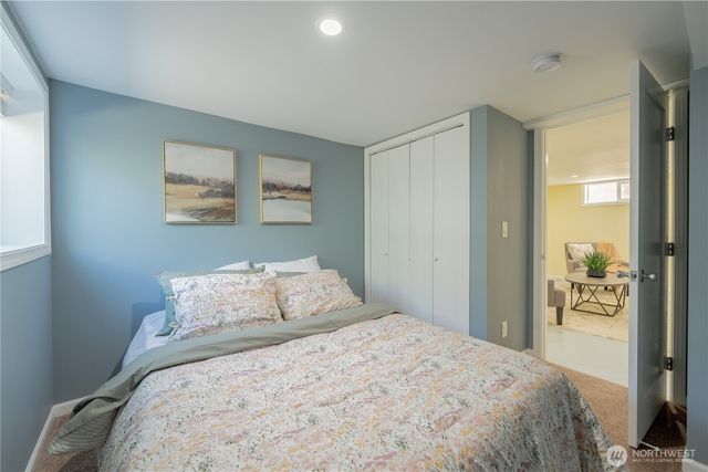 2014 N 143rd Street, Seattle, WA 98133