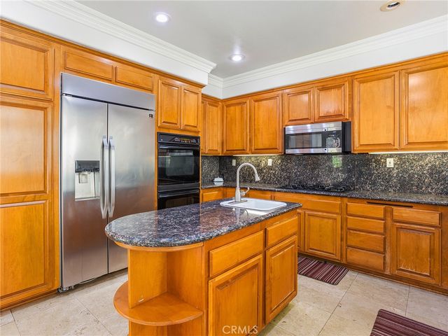 20316 Wynfreed Lane, Porter Ranch, CA 91326