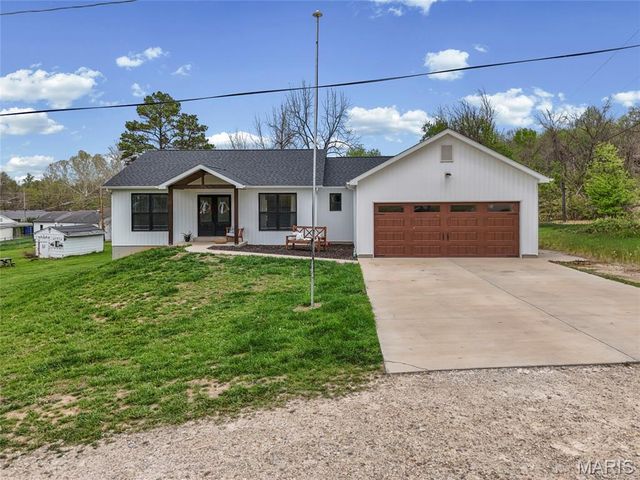 107 Poplar Street, De Soto, MO 63020