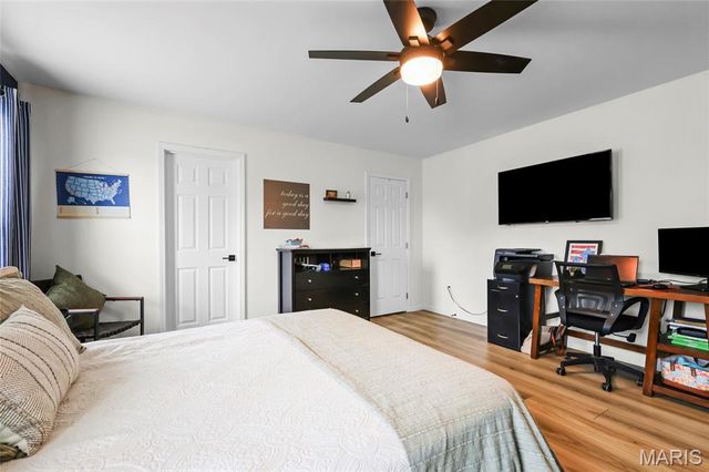 107 Poplar Street, De Soto, MO 63020