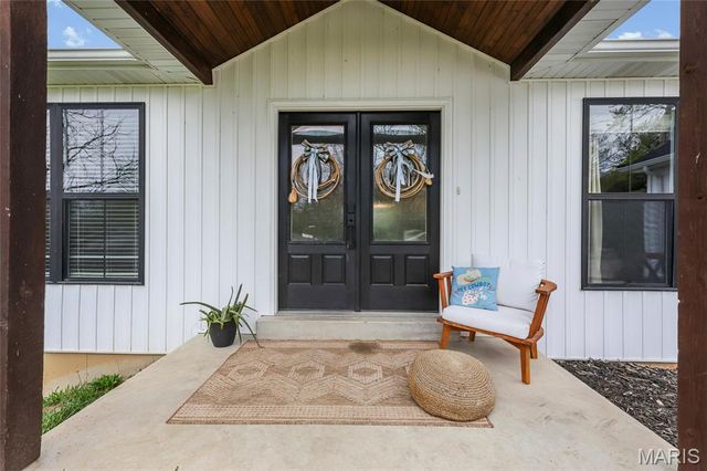 107 Poplar Street, De Soto, MO 63020