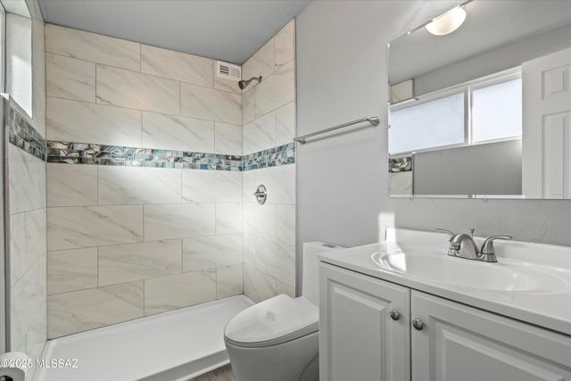 7901 E 19th Place, Tucson, AZ 85710