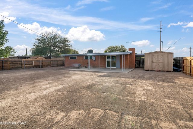 7901 E 19th Place, Tucson, AZ 85710