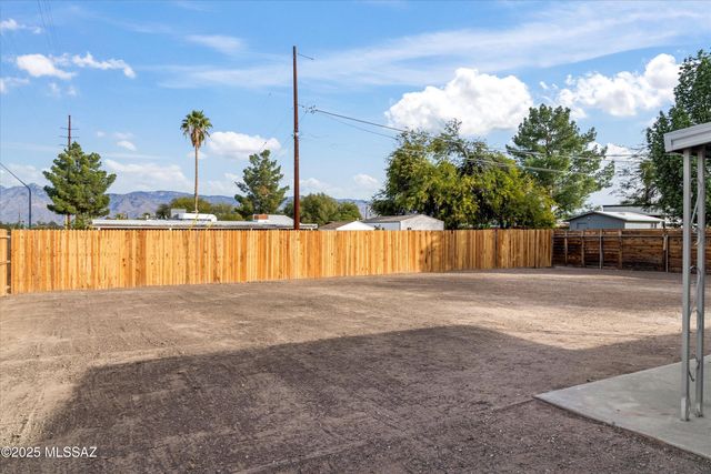 7901 E 19th Place, Tucson, AZ 85710