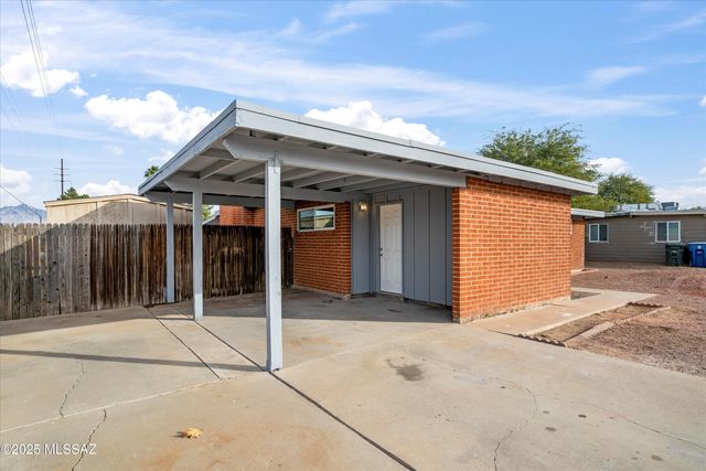 7901 E 19th Place, Tucson, AZ 85710