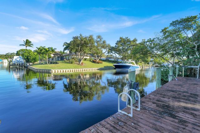 12980 Prosperity Farms Road, Palm Beach Gardens, FL 33410