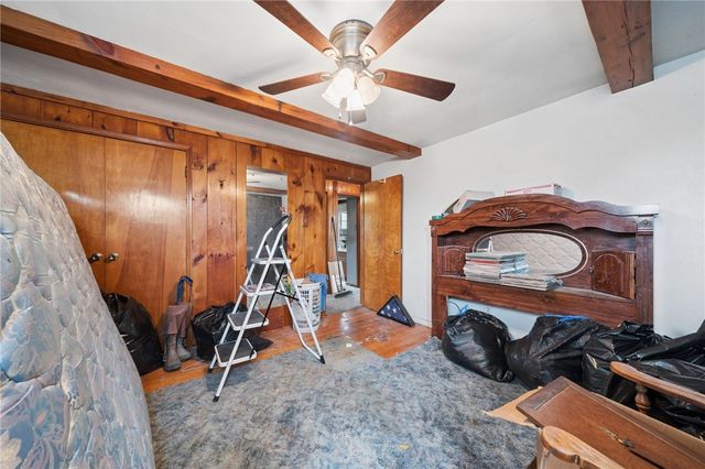 1200 Robbie Dr, North Huntingdon, PA 15642