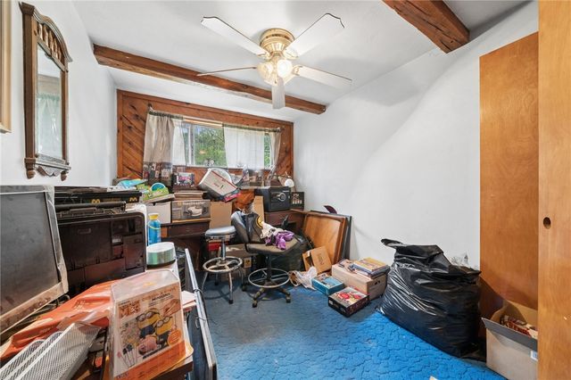 1200 Robbie Dr, North Huntingdon, PA 15642