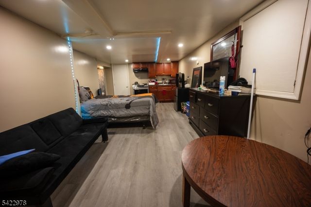 99 N 3Rd St, Paterson City, NJ 07522