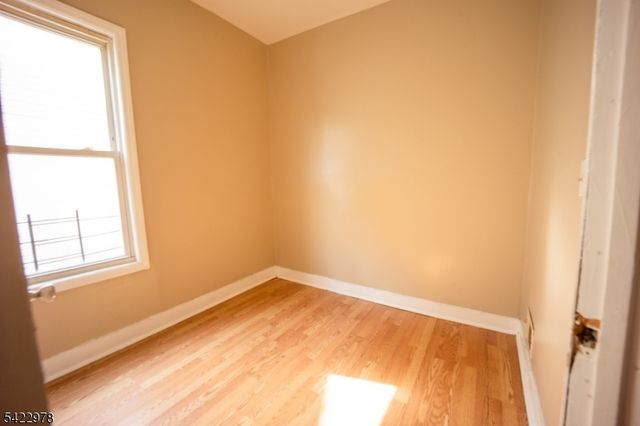 99 N 3Rd St, Paterson City, NJ 07522