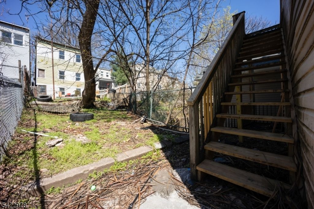 99 N 3Rd St, Paterson City, NJ 07522 — photo 2