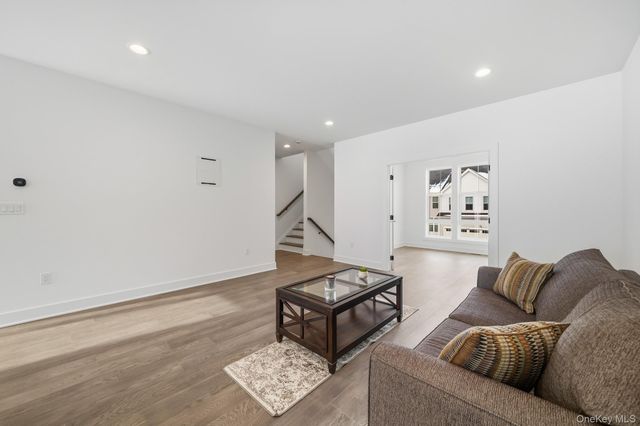 4034 Chestnut Ridge Road 62, Fishkill, NY 12524