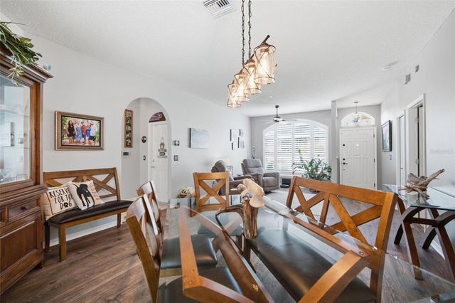 11201 SAINT ANDREWS COURT, Riverview, FL 33579