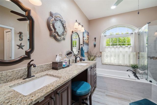 11201 SAINT ANDREWS COURT, Riverview, FL 33579